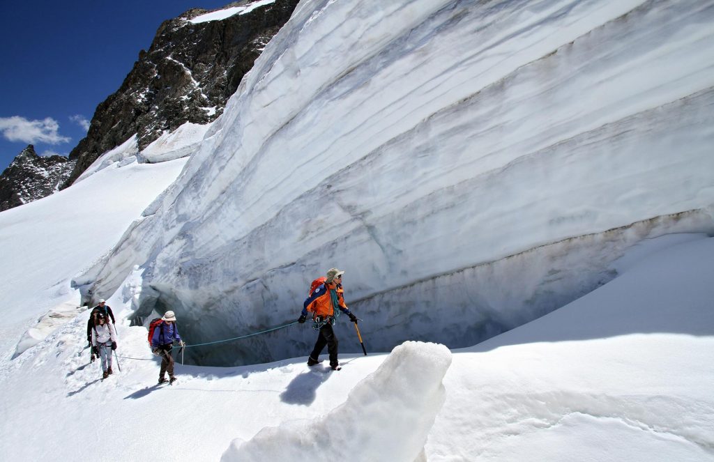 Randonnée glaciaire dans les Ecrins